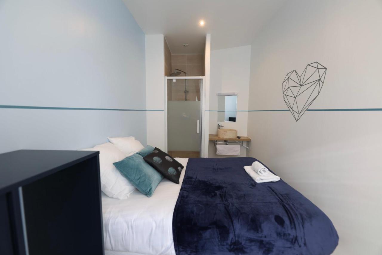 Green Apartment Near Montmartre And Opera Paris Luaran gambar