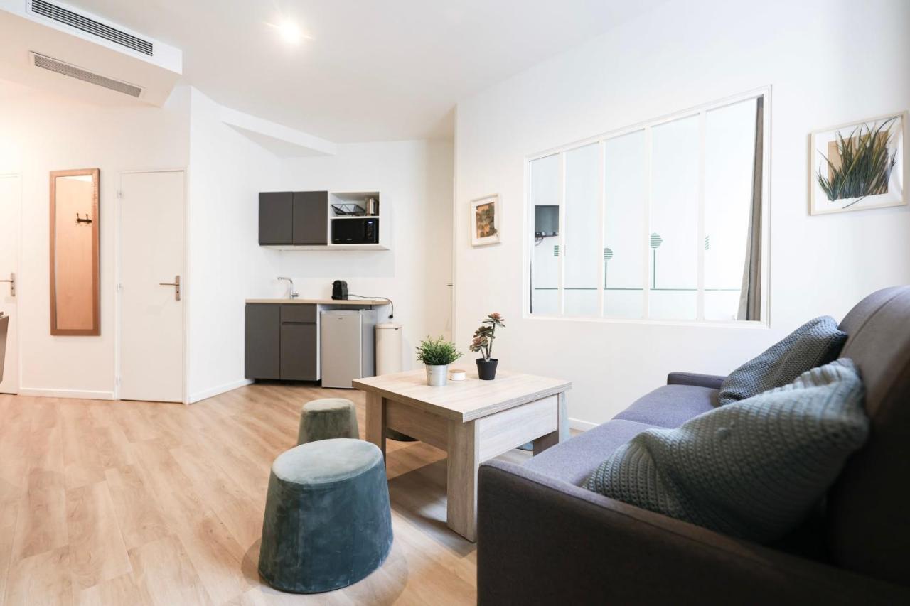 Green Apartment Near Montmartre And Opera Paris Luaran gambar